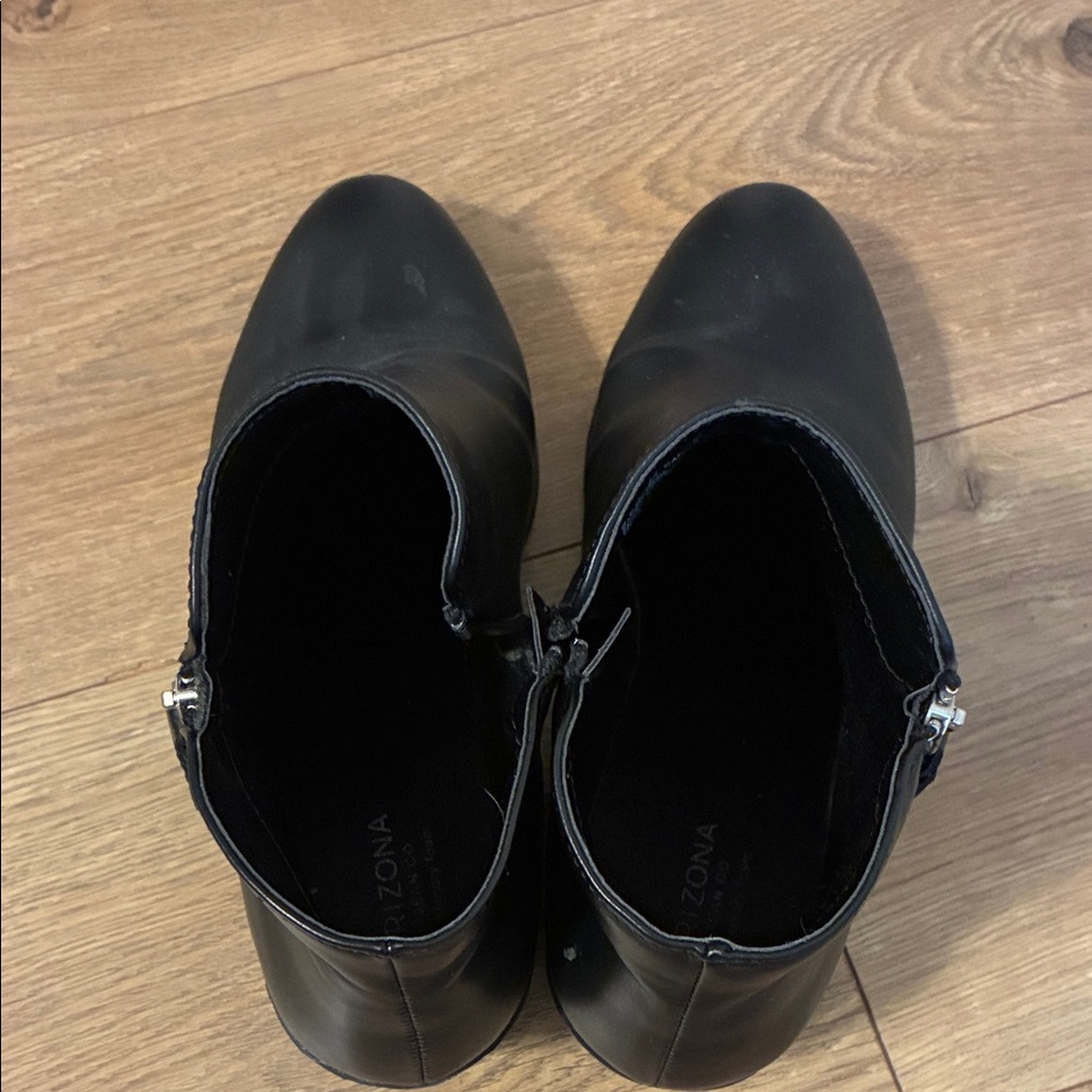 Arizona Jean Company Men's Sleek Black Boots